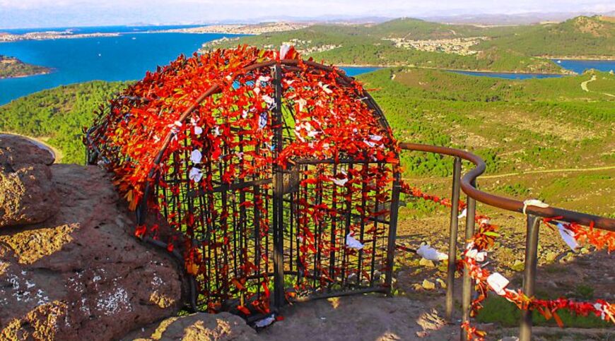 Gökçeada Bozcaada Assos Ayvalık Turu / 2 Gece Otel Konaklamalı