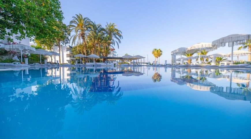 Luna Beach Hotel Bodrum 3 Gece Konaklamalı