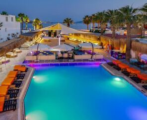 Leo Beach Hotel +16 Bodrum 4 Gece Konaklamalı