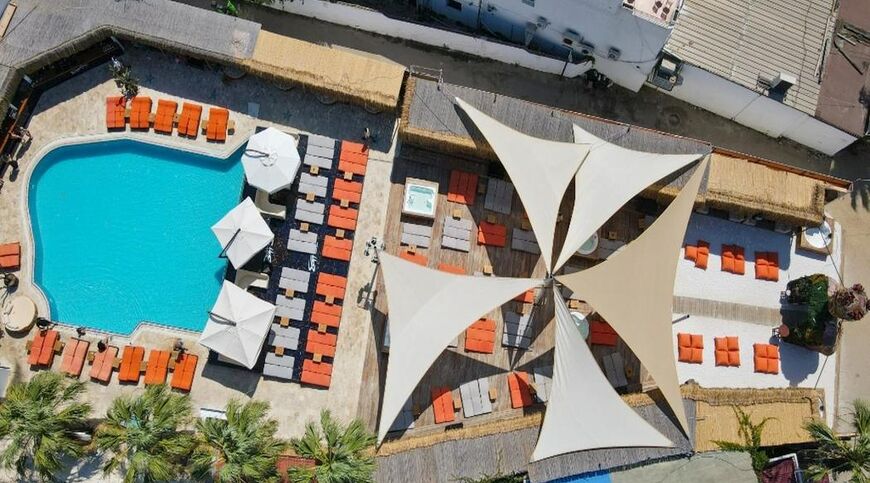 Leo Beach Hotel +16 Bodrum 4 Gece Konaklamalı