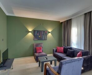 Leo Beach Bodrum +16 Hotel 3 Gece Konaklamalı