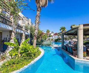 Ayaz Aqua Hotel 4 Gece 5 Gün Konaklamalı